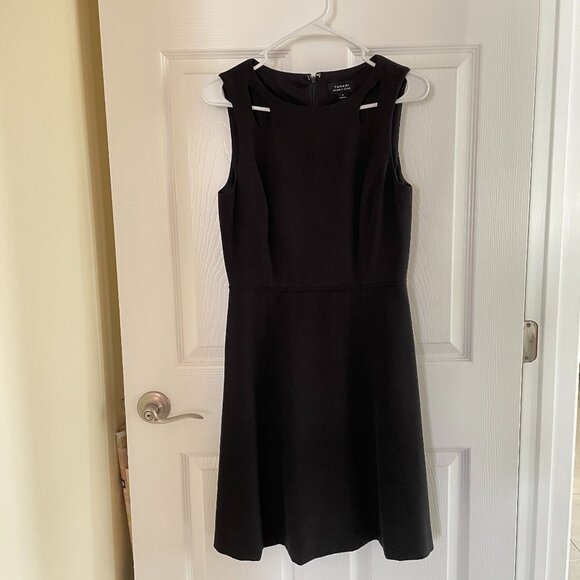 TAHARI Black Dress | Size 4 - Picture 1 of 5